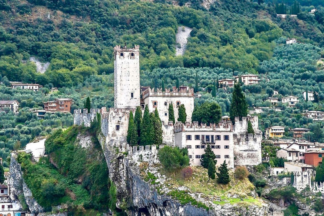 Il Castello Apartment 马尔切西内 外观 照片